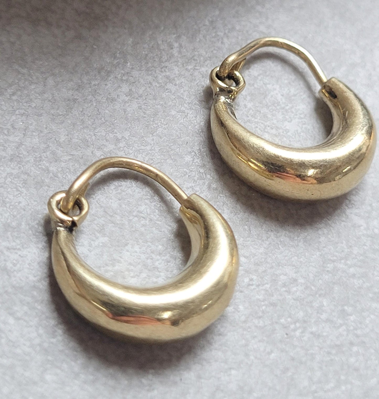 Small Gold Hoop Earrings, Minimalist Everyday Hoops, Hypoallergenic Nickel Free Earrings, Tiny Gold Hoops, Simple Minimal Jewellery