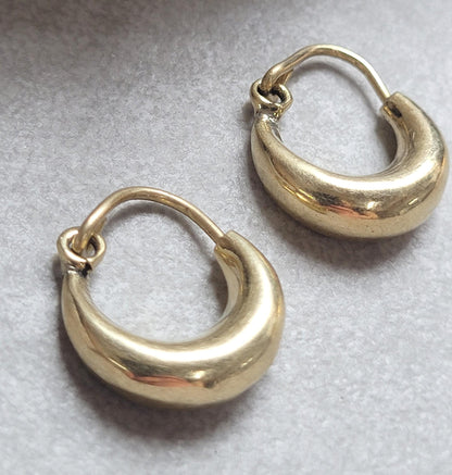 Small Gold Hoop Earrings, Minimalist Everyday Hoops, Hypoallergenic Nickel Free Earrings, Tiny Gold Hoops, Simple Minimal Jewellery