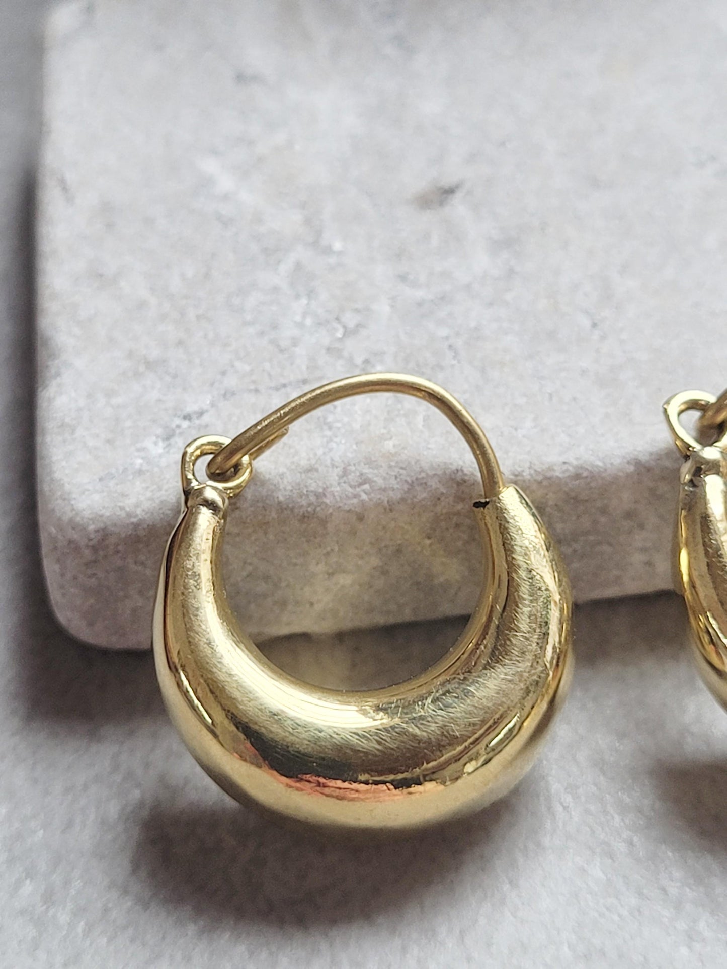 Brass Small Hoop Earrings 2cm, Everyday Gold Tone Hoops, Minimalist Huggie Earrings, Nickel Free Hypoallergenic Jewellery, Simple Daily wear