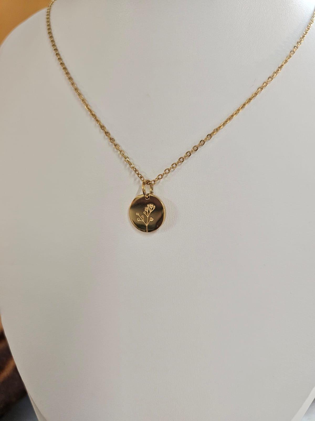 Stainless Steel Botanical Disc Necklace – Gold Minimal Flower Pendant – Waterproof Dainty Layering Necklace – Everyday Jewellery Gift for He