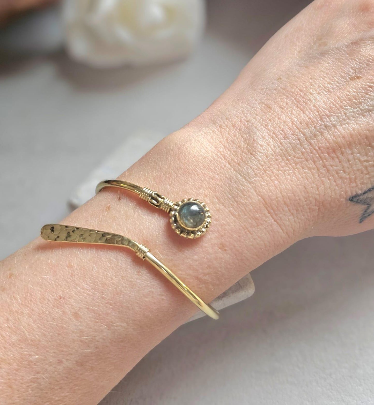 Raw Brass Hammered bracelet – Adjustable Boho Bangle – Statement Jewellery / Gift for Her
