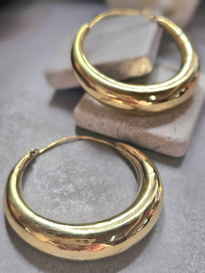 Thick Gold Hoop Earrings 5.5cm, Curved Statement Hoops, Lightweight Hypoallergenic Brass Earrings, Bold Modern Jewellery, Large Hoops