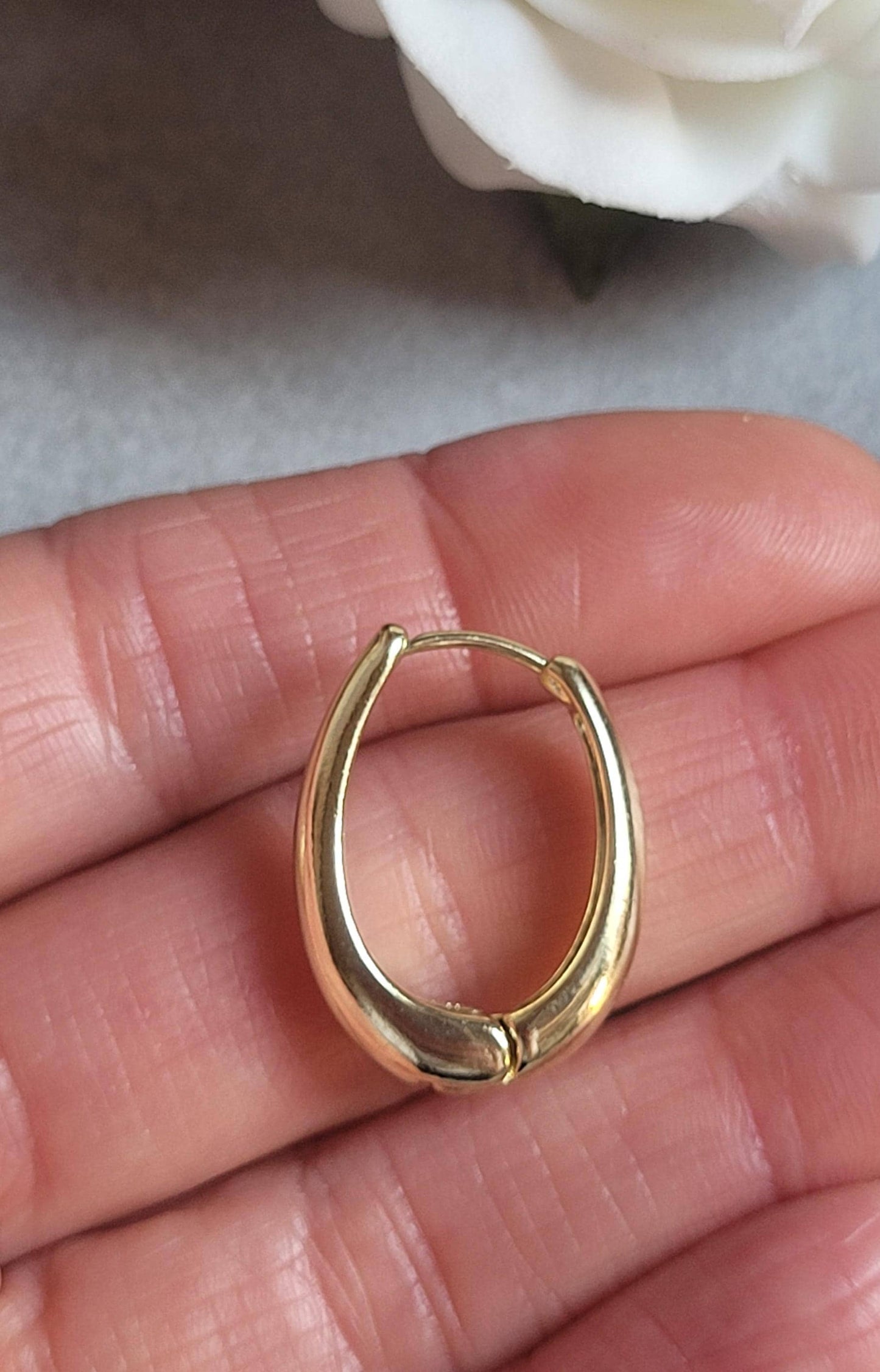 18K Gold Plated Hoop Earrings | Lightweight Chunky Huggie Hoops | Minimalist Everyday Gold Earrings | Small Oval Hoops | Gift for Her