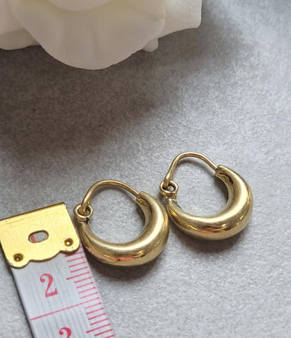 Small Gold Hoop Earrings, Minimalist Everyday Hoops, Hypoallergenic Nickel Free Earrings, Tiny Gold Hoops, Simple Minimal Jewellery