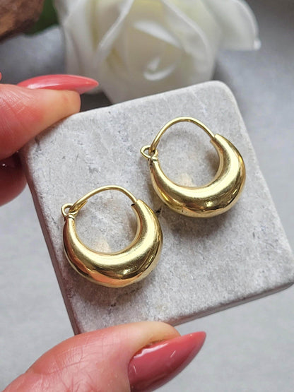 Brass Small Hoop Earrings 2cm, Everyday Gold Tone Hoops, Minimalist Huggie Earrings, Nickel Free Hypoallergenic Jewellery, Simple Daily wear