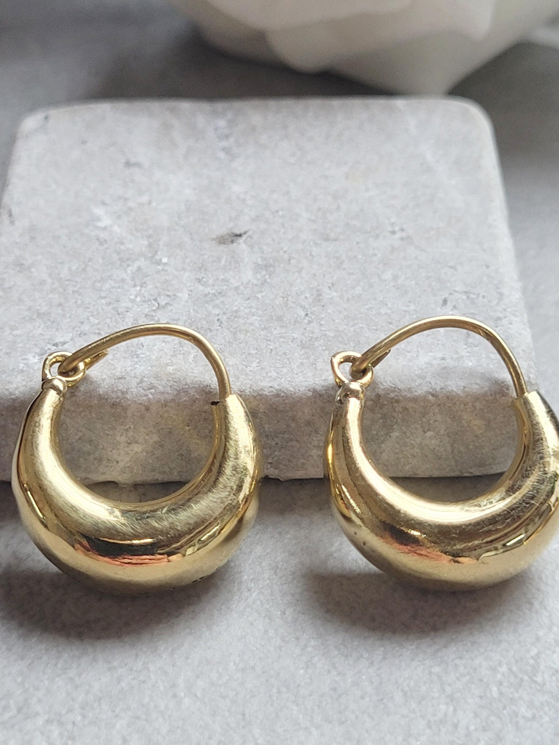 Brass Small Hoop Earrings 2cm, Everyday Gold Tone Hoops, Minimalist Huggie Earrings, Nickel Free Hypoallergenic Jewellery, Simple Daily wear