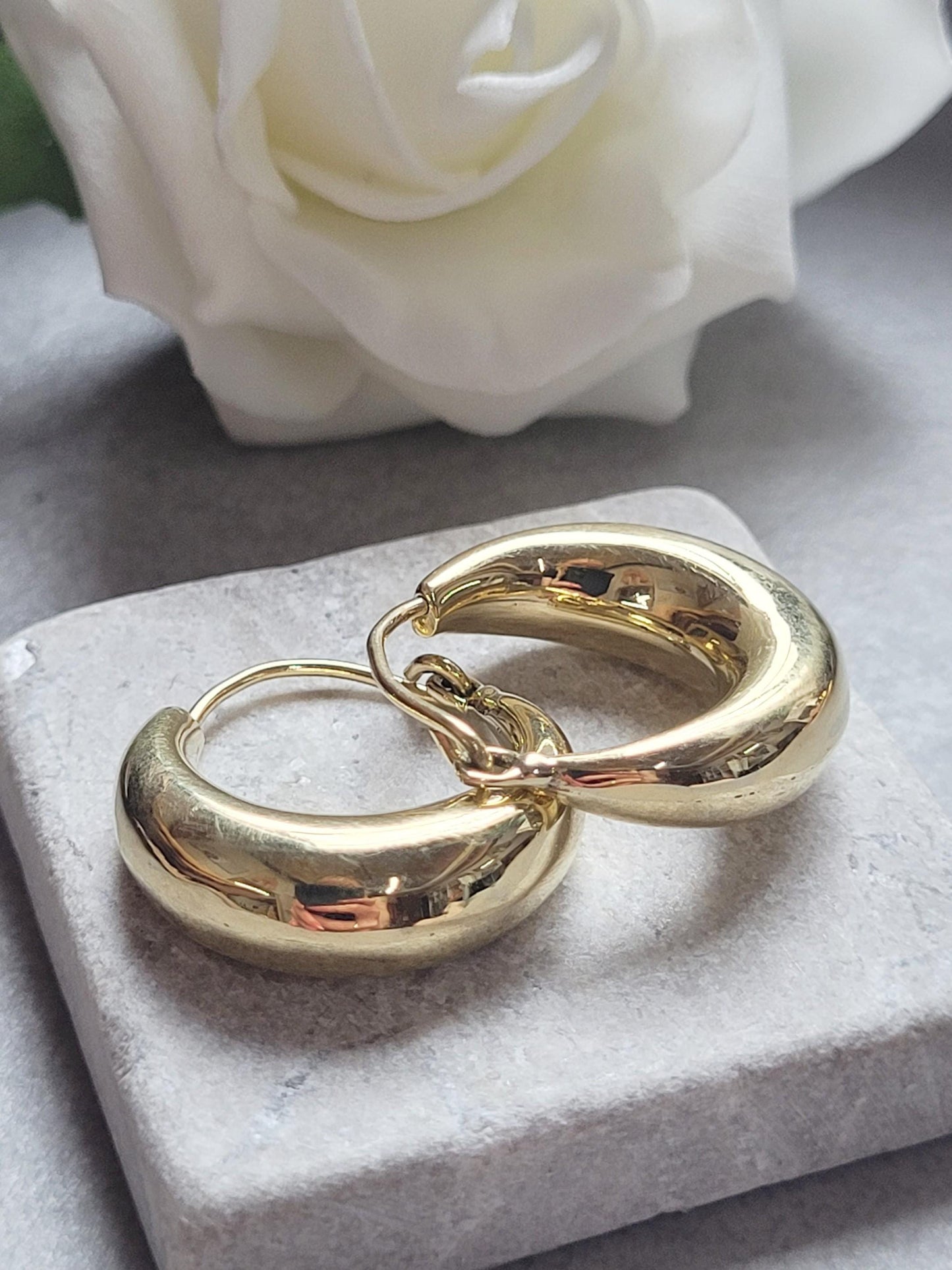 2.5cm Brass Hoop Earrings, Gold Tone Hoops, Hoop Earrings, Minimalist Brass Jewellery, Classic Statement Hoops , Brass Hypoallergenic