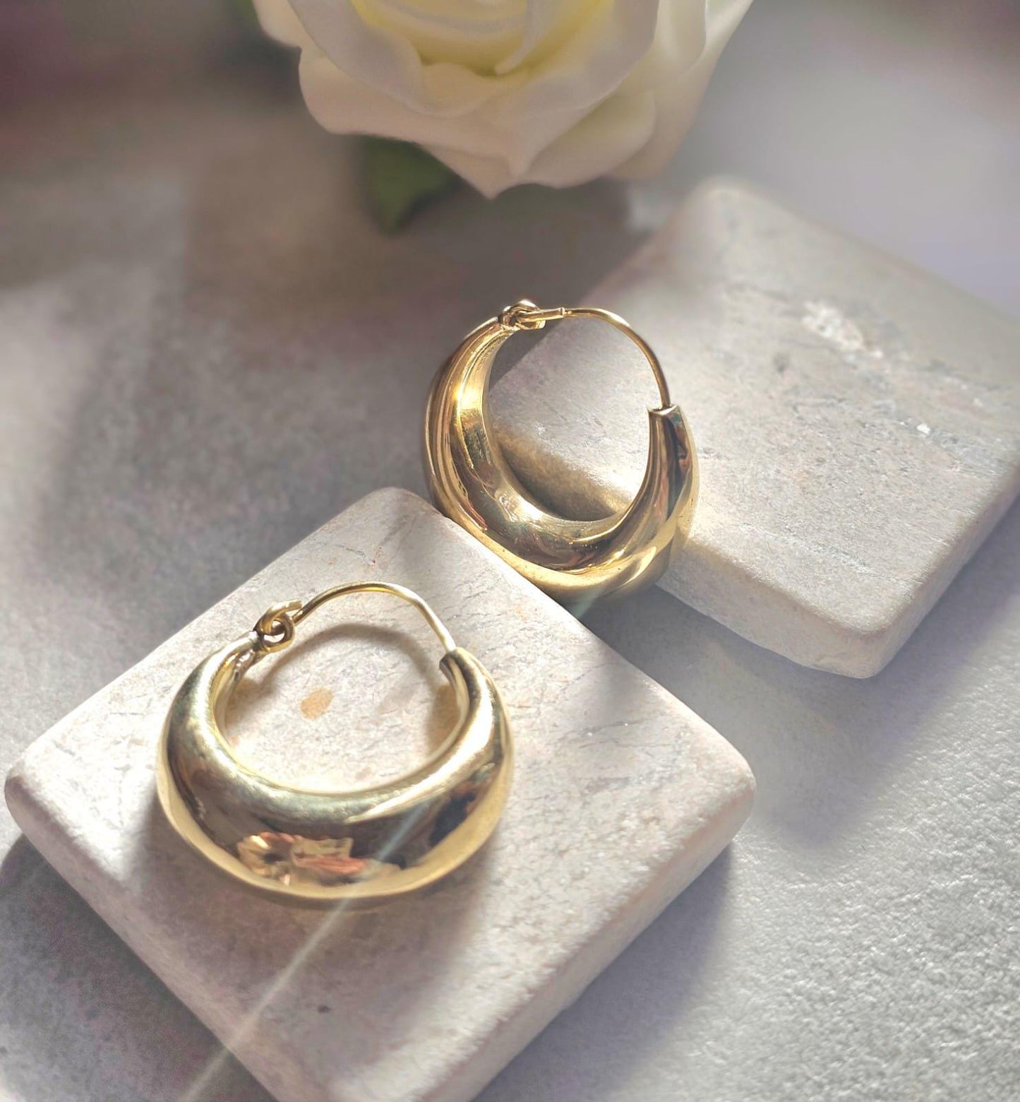 Chunky Brass Hoop Earrings, Raw Brass Hypoallergenic Hoops, Minimalist Gold Hoop Earrings, 3cm hoops, Everyday Modern Jewellery Gift