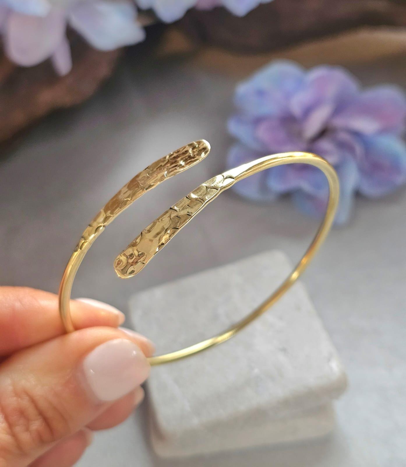 Hammered Brass Cuff Bracelet, Adjustable Open Bangle, Minimalist Gold Tone Bracelet, Nickel Free Hypoallergenic Jewelry, Gift for Her