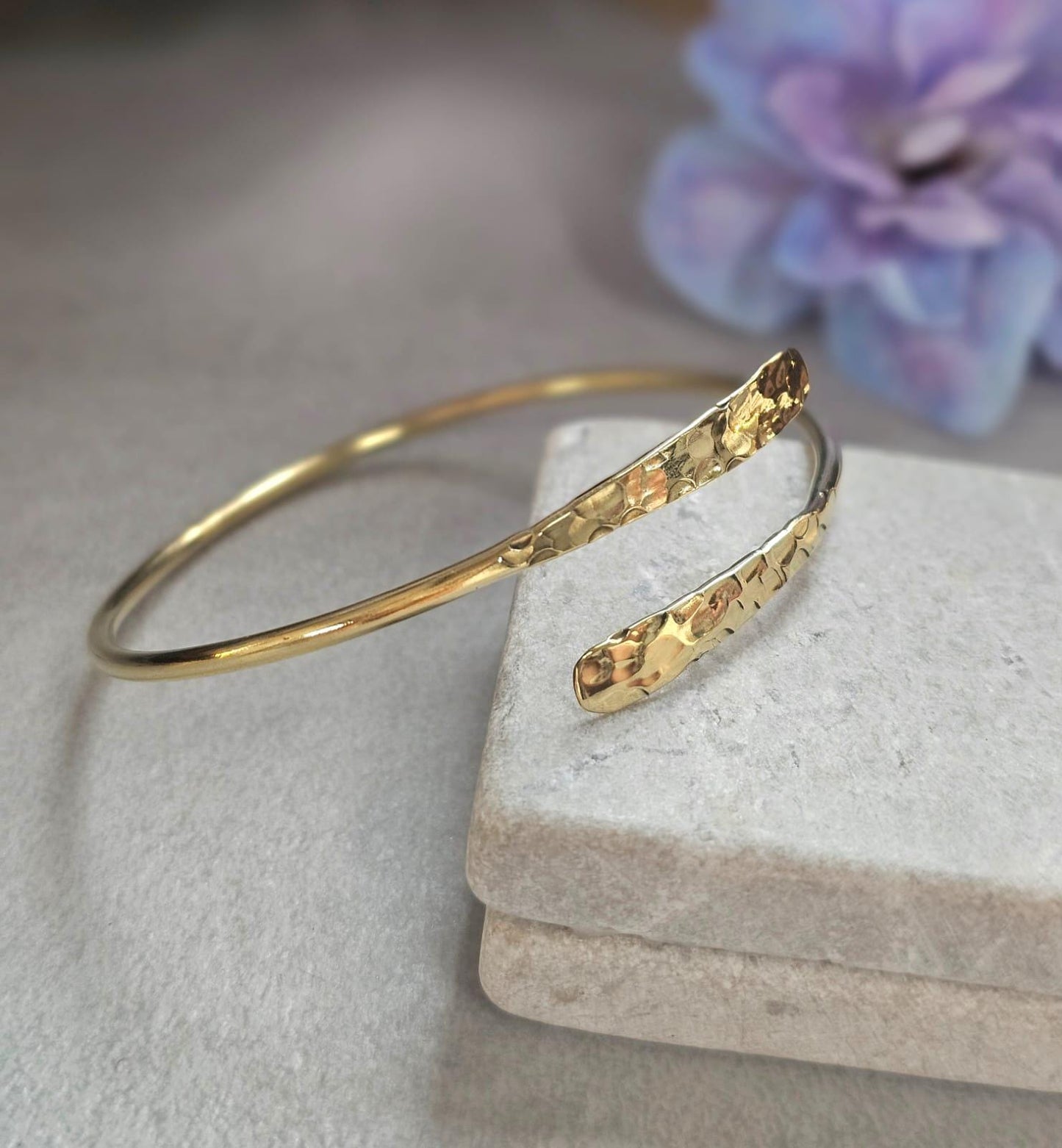 Hammered Brass Cuff Bracelet, Adjustable Open Bangle, Minimalist Gold Tone Bracelet, Nickel Free Hypoallergenic Jewelry, Gift for Her