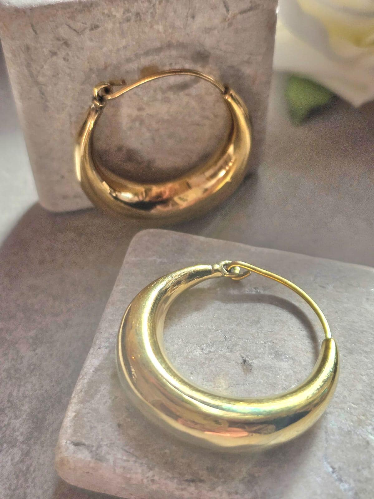 Chunky Brass Hoop Earrings /Hypoallergenic Gold Hoops / Minimalist Dome Hoops /Statement Earrings /Lightweight Hoop Gift for / 3.5cm Hoops
