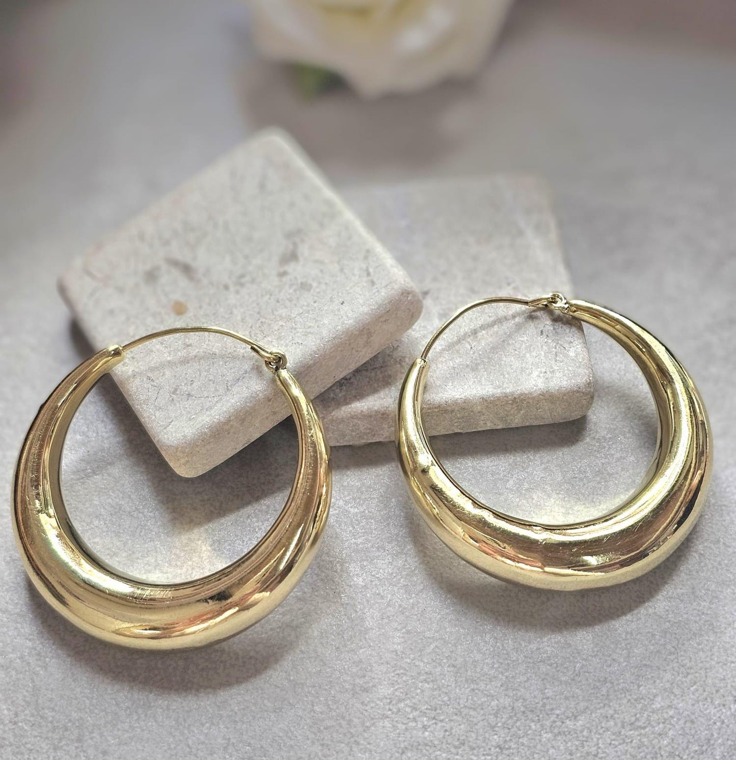 Bold Crescent Hoop Earrings 5cm, Chunky Lightweight Gold Hoops, Hypoallergenic Raw Brass Statement Earrings, Modern Minimal Jewellery