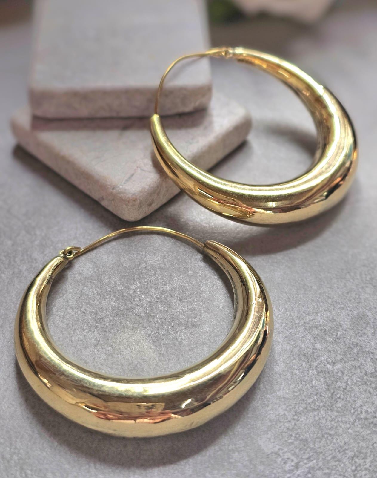 Thick Gold Hoop Earrings 5.5cm, Curved Statement Hoops, Lightweight Hypoallergenic Brass Earrings, Bold Modern Jewellery, Large Hoops