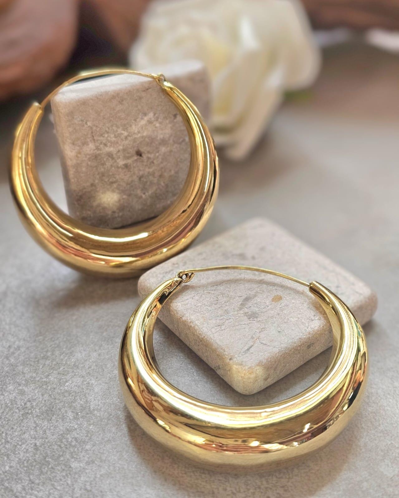 Thick Gold Hoop Earrings 5.5cm, Curved Statement Hoops, Lightweight Hypoallergenic Brass Earrings, Bold Modern Jewellery, Large Hoops