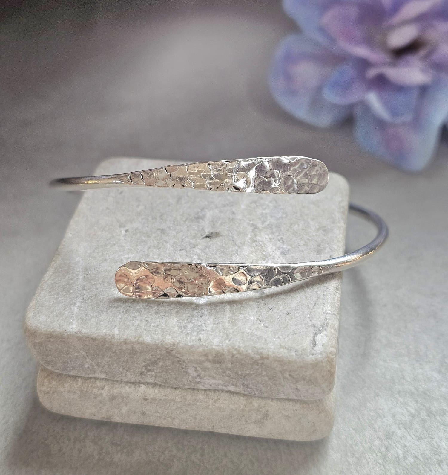 Silver Plated Hammered Bracelet – Adjustable Open Cuff Bangle – Minimalist Delicate Jewellery – Gift for Her – Textured Stackable Bracelet