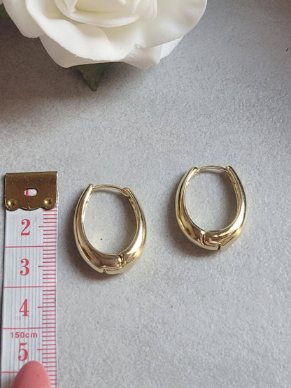 18K Gold Plated Hoop Earrings | Lightweight Chunky Huggie Hoops | Minimalist Everyday Gold Earrings | Small Oval Hoops | Gift for Her