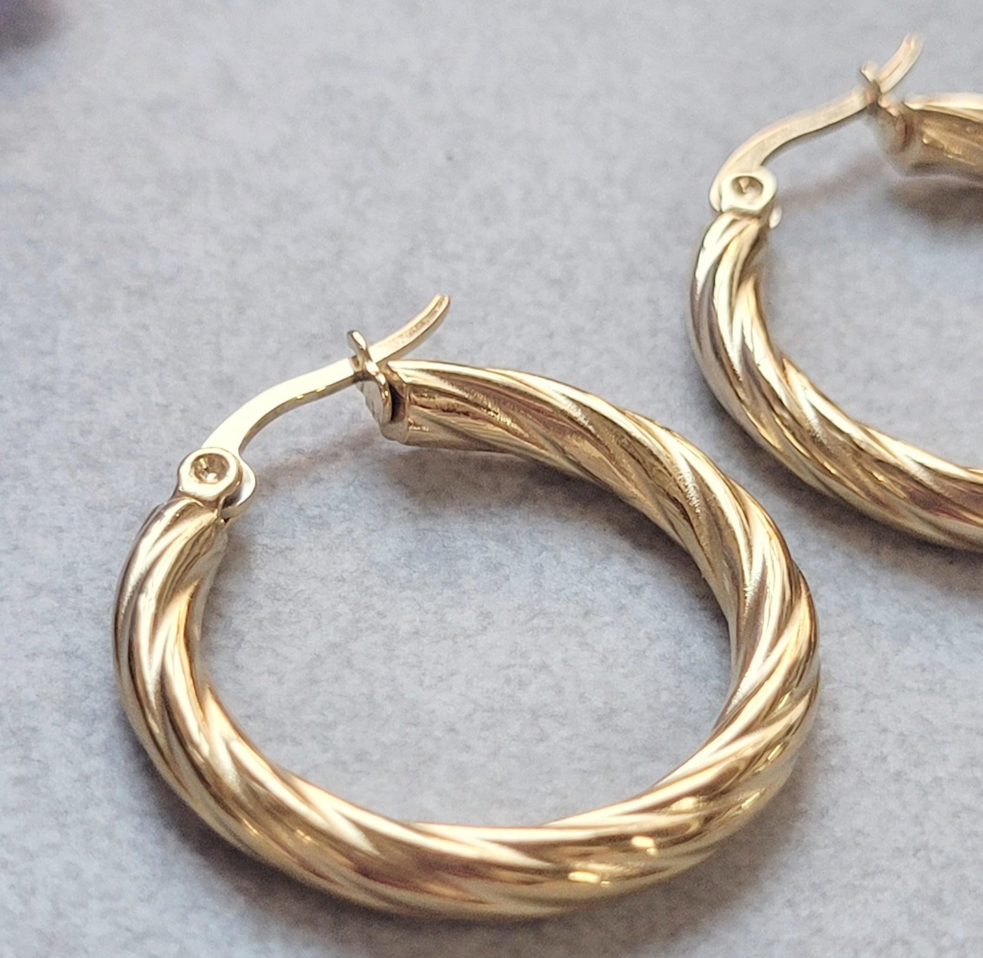 18K Gold Plated Twisted Hoop Earrings, Stainless Steel Waterproof Hoops, Hypoallergenic Jewellery, Tarnish Resistant, Minimalist Gold Earrin