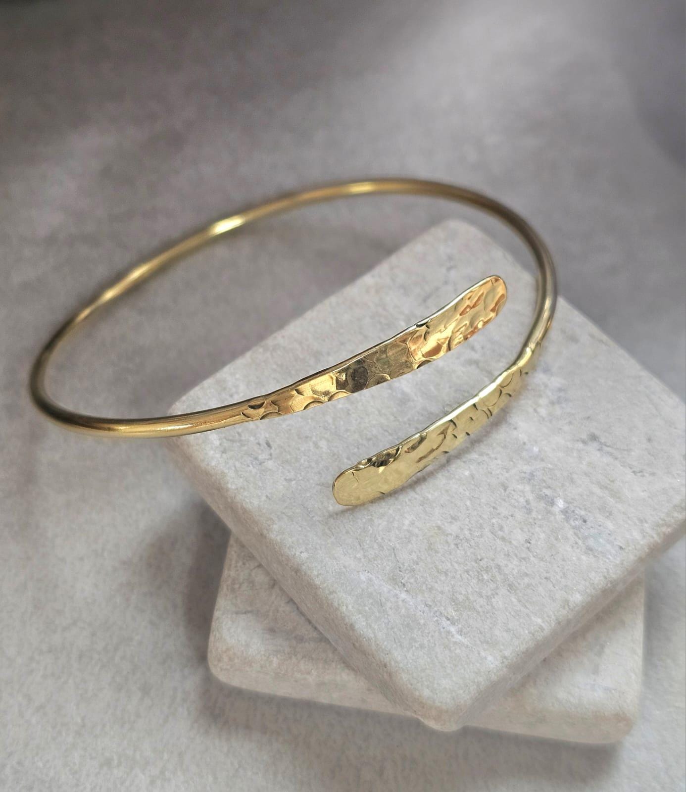 Hammered Brass Cuff Bracelet, Adjustable Open Bangle, Minimalist Gold Tone Bracelet, Nickel Free Hypoallergenic Jewelry, Gift for Her