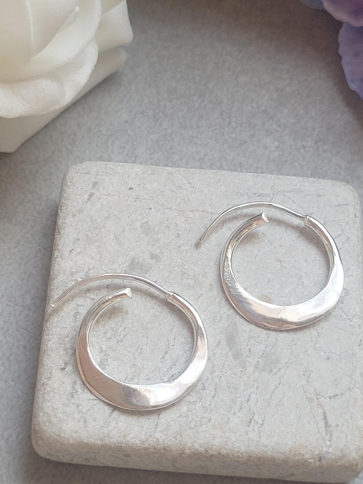 Silver Plated Hammered Hoop Earrings – 2cm | Minimalist Silver Hoops | Nickel Free, Lead Free, Hypoallergenic Jewellery