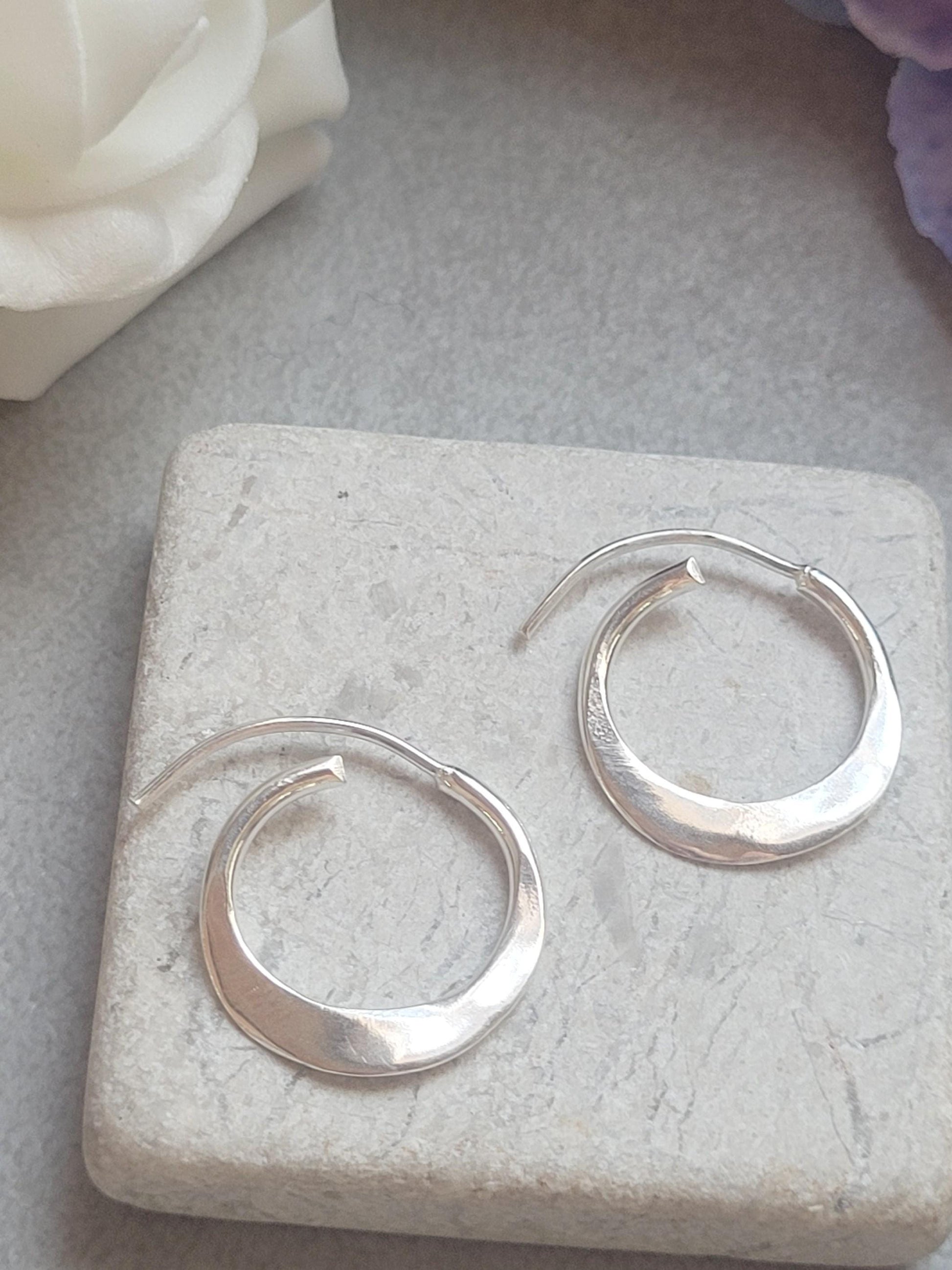 Silver Plated Hammered Hoop Earrings – 2cm | Minimalist Silver Hoops | Nickel Free, Lead Free, Hypoallergenic Jewellery