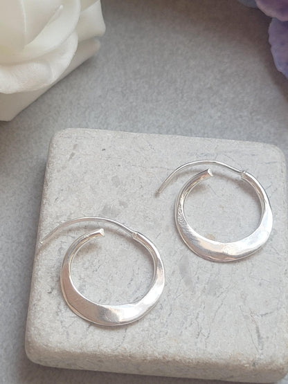 Silver Plated Hammered Hoop Earrings – 2cm | Minimalist Silver Hoops | Nickel Free, Lead Free, Hypoallergenic Jewellery