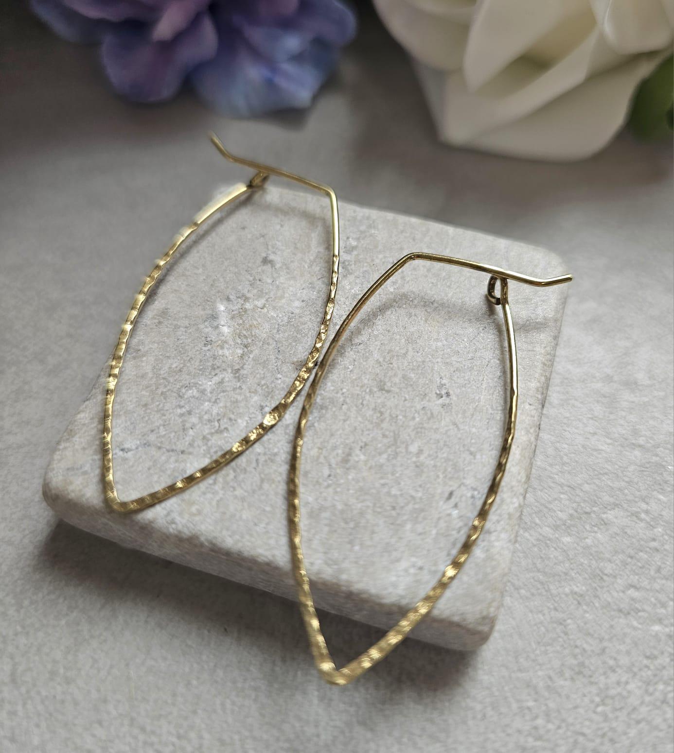 Raw Brass Minimalist Hoop Earrings, Lightweight Hoops, Hammered Brass Earrings, Everyday Simple Jewellery, Nickel & Lead Free