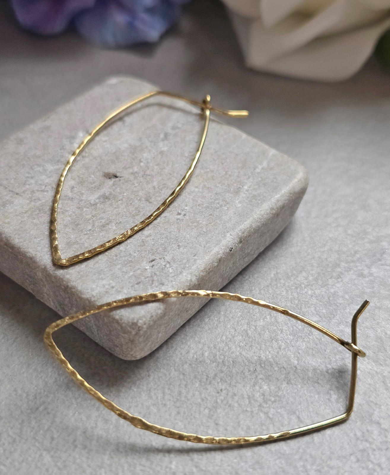 Raw Brass Minimalist Hoop Earrings, Lightweight Hoops, Hammered Brass Earrings, Everyday Simple Jewellery, Nickel & Lead Free
