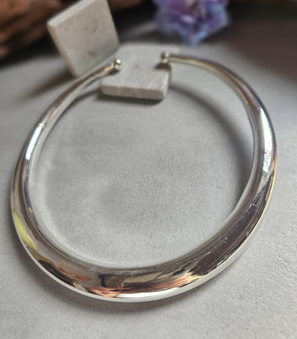 Silver Plated Statement Choker Necklace | Lightweight Open Collar Necklace | Minimalist Silver Neck Cuff