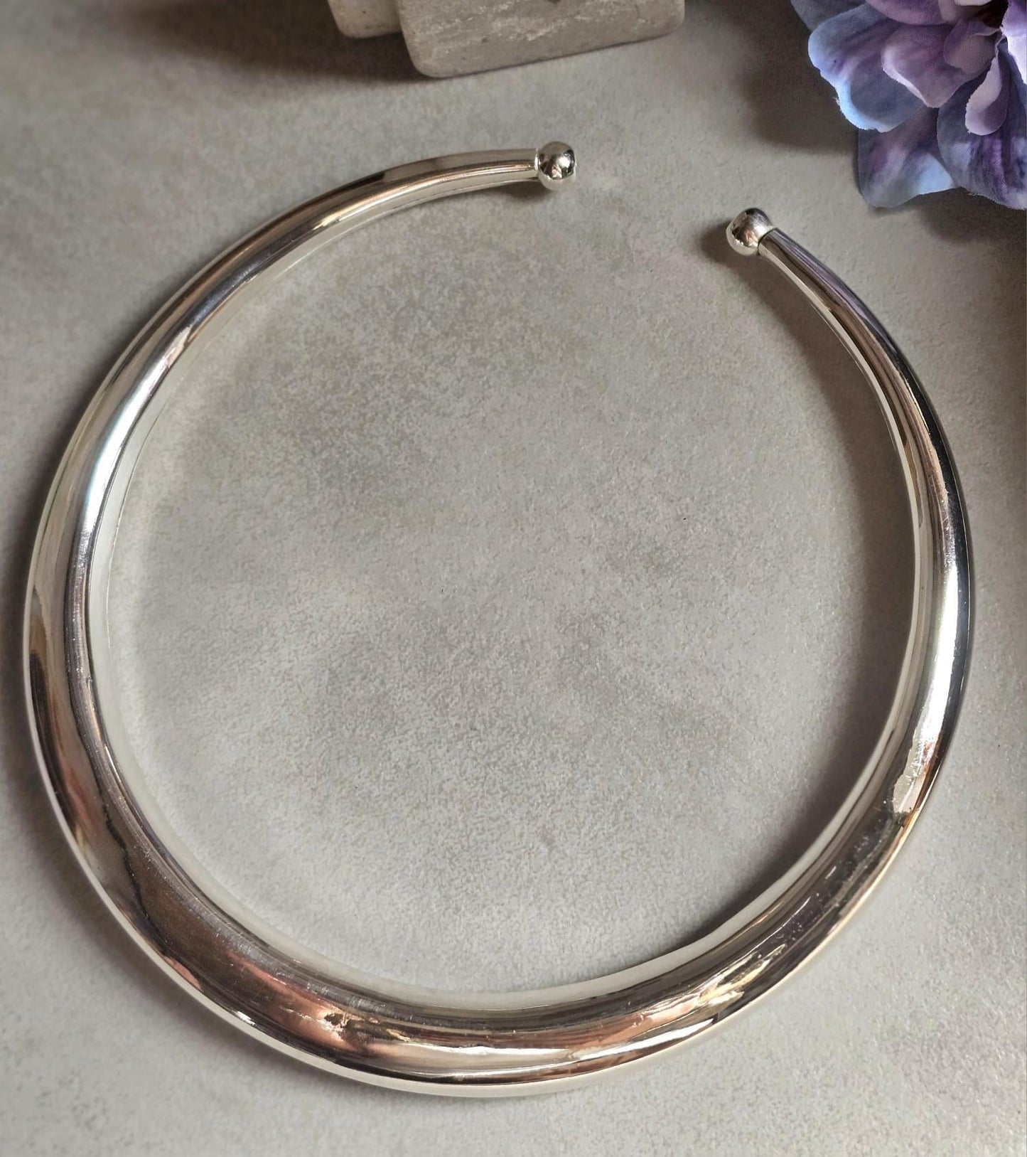 Silver Plated Statement Choker Necklace | Lightweight Open Collar Necklace | Minimalist Silver Neck Cuff
