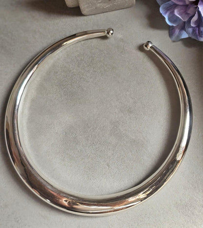 Silver Plated Statement Choker Necklace | Lightweight Open Collar Necklace | Minimalist Silver Neck Cuff