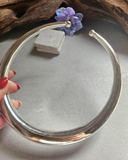 Silver Plated Statement Choker Necklace | Lightweight Open Collar Necklace | Minimalist Silver Neck Cuff