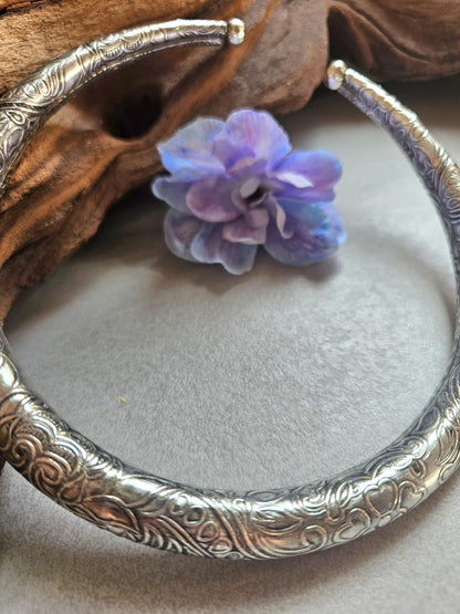 Silver Plated Floral Choker Necklace | Vintage Inspired Engraved Collar Necklace | Boho Statement Jewellery