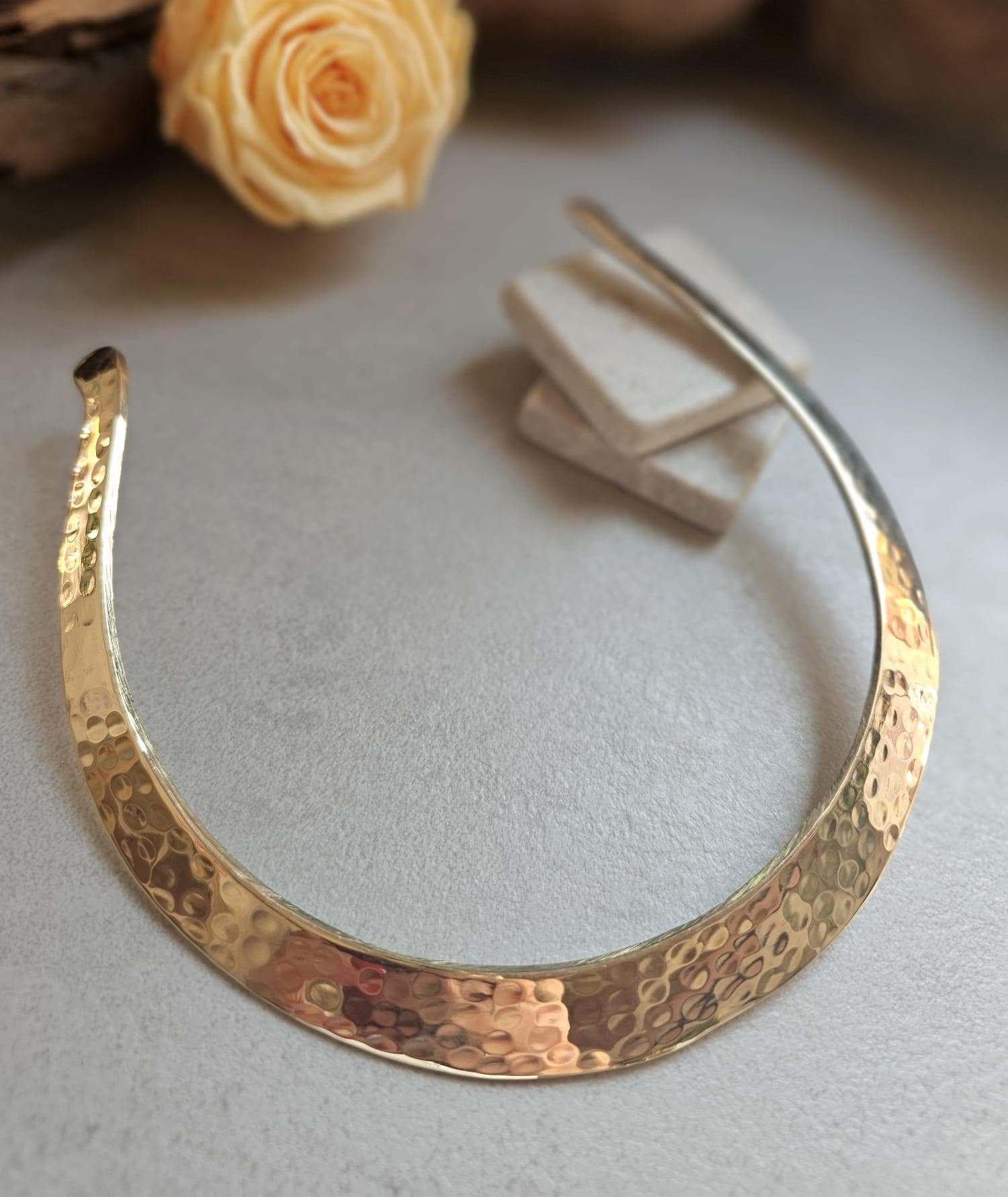 Hammered Brass Effect Choker Necklace | Gold Tone Open Collar | Boho Minimalist Jewellery