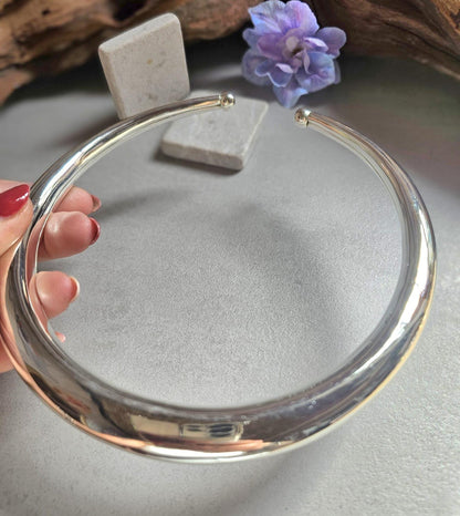 Silver Plated Statement Choker Necklace | Lightweight Open Collar Necklace | Minimalist Silver Neck Cuff