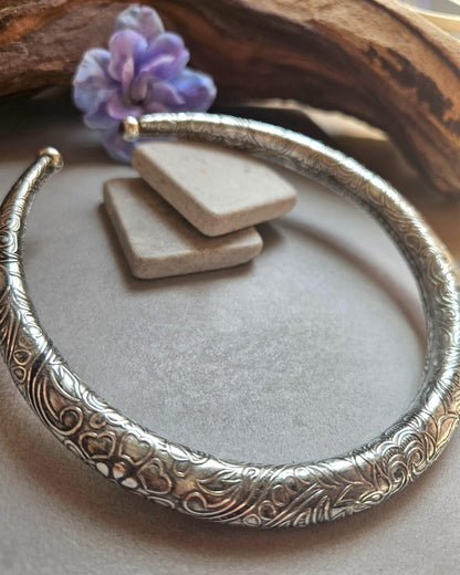 Silver Plated Floral Choker Necklace | Vintage Inspired Engraved Collar Necklace | Boho Statement Jewellery