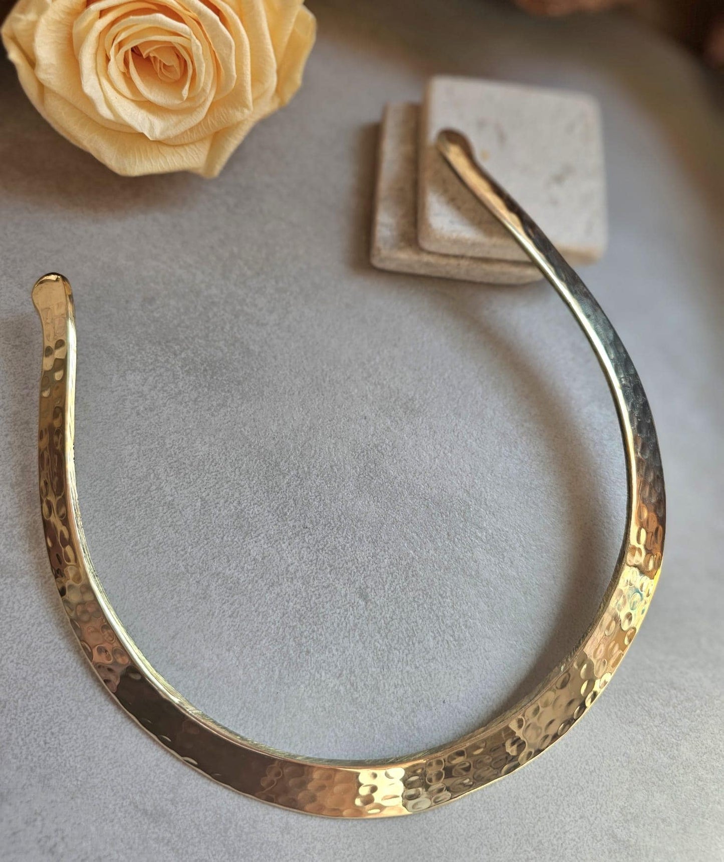 Hammered Brass Effect Choker Necklace | Gold Tone Open Collar | Boho Minimalist Jewellery