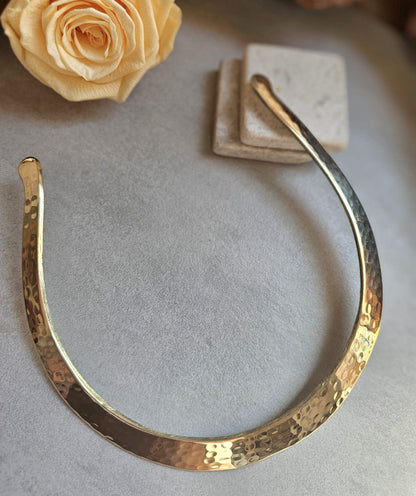 Hammered Brass Effect Choker Necklace | Gold Tone Open Collar | Boho Minimalist Jewellery