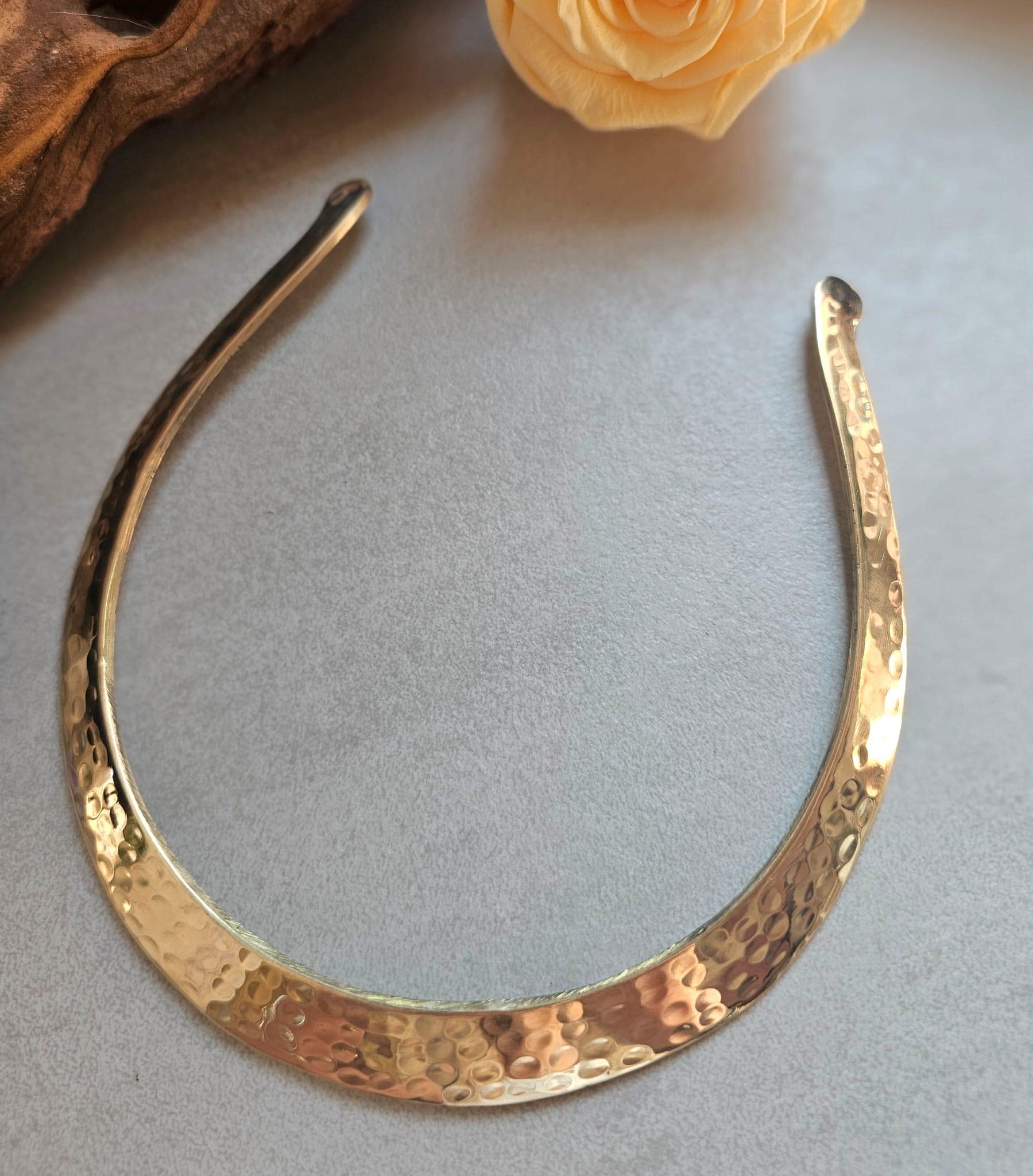 Hammered Brass Effect Choker Necklace | Gold Tone Open Collar | Boho Minimalist Jewellery