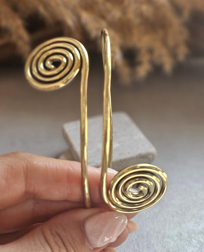 Handmade Raw Brass Upper Arm Bracelet – Spiral Swirl Arm Cuff, Adjustable Boho Arm Band, Festival Jewellery, Brass Armband for Women