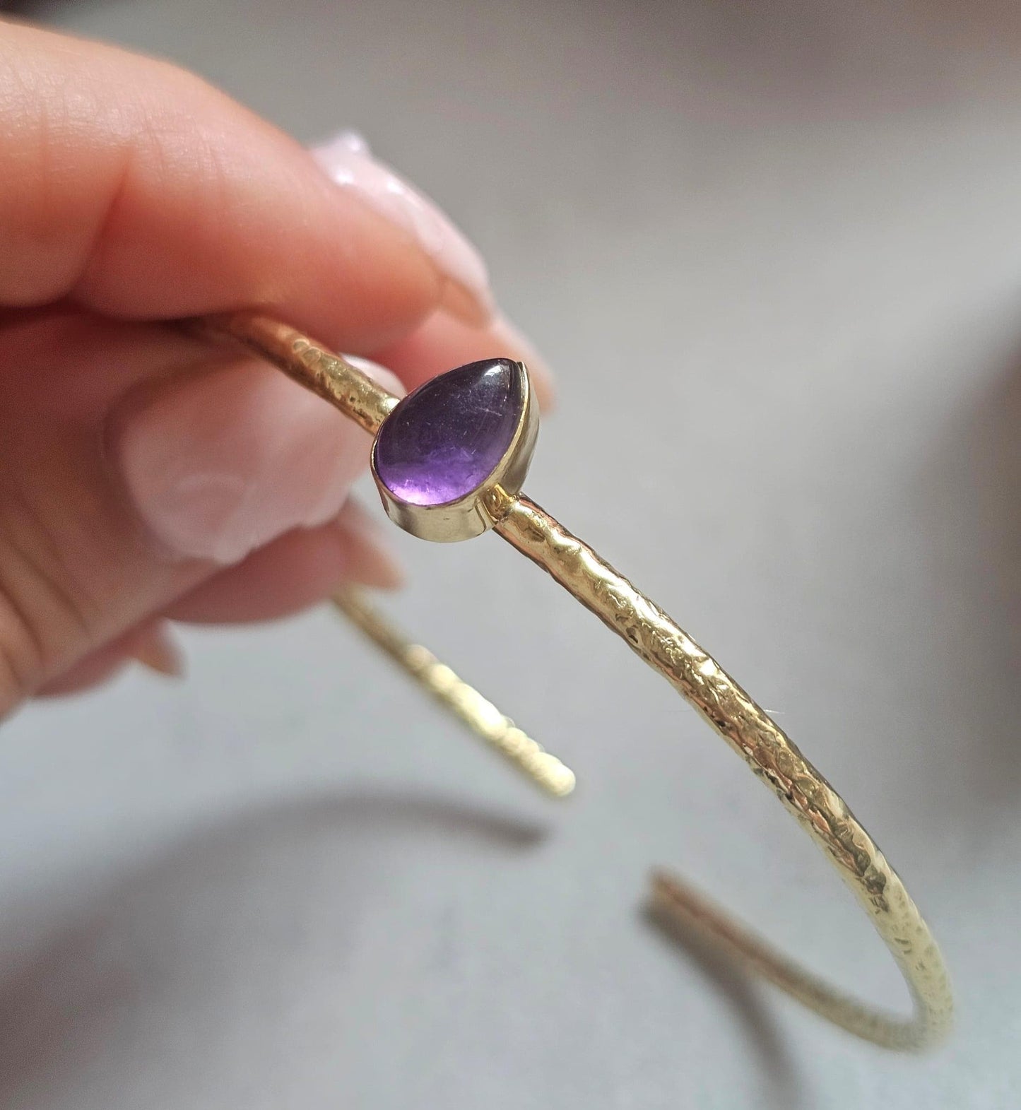 Dainty Raw Brass Bangle Bracelet | Minimalist Gold Tone Open Bangle | Handmade Textured Bracelet | Everyday Jewellery for Women