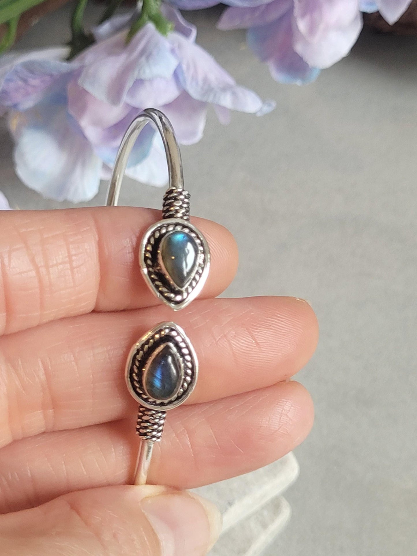 Silver Plated Teardrop Cuff Bracelet, Minimalist Open Bangle, Adjustable Everyday Bracelet, Boho Jewellery, Gift for Her