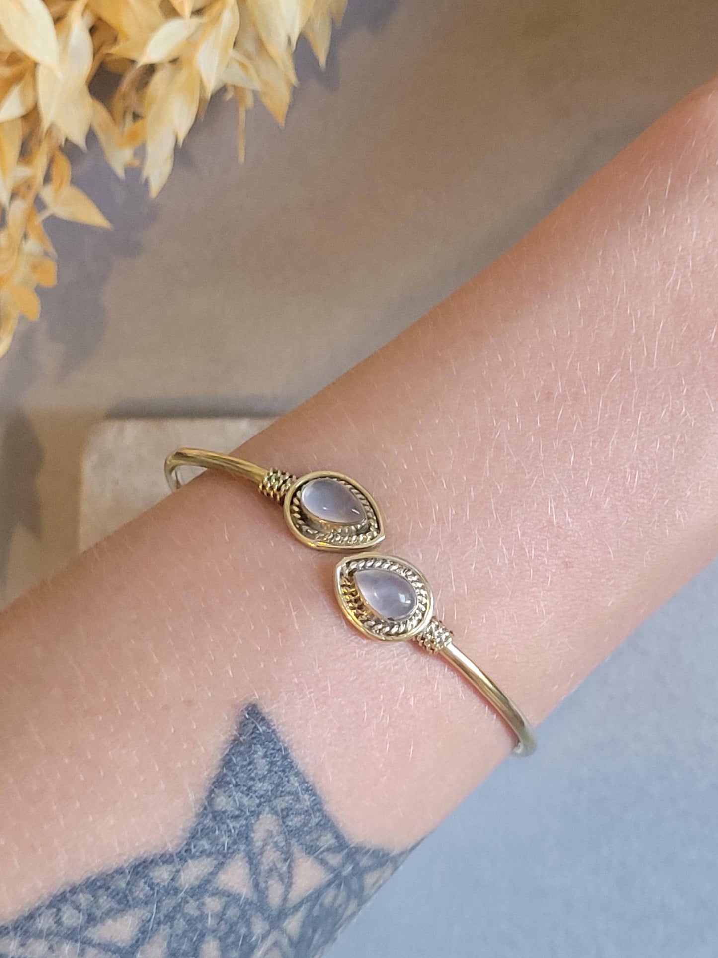 Raw Brass Teardrop Cuff Bracelet, Minimalist Gold Open Bangle, Adjustable Stacking Bracelet, Boho Jewellery, Gift for Her