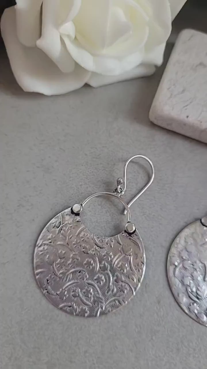 Silver floral dangle earrings: hypoallergenic earrings / Gift for her