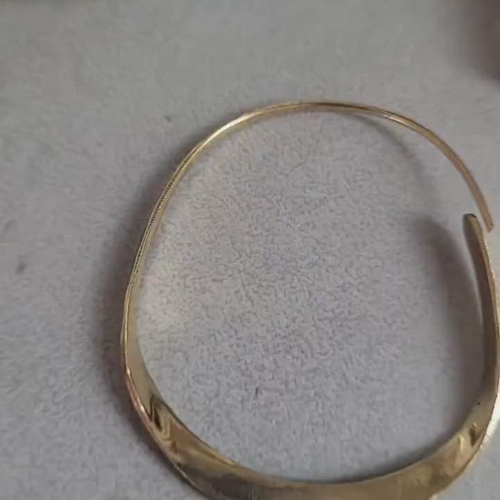 Hammered brass hoop earrings / Simple hoops / Golden jewelry / Gift for her