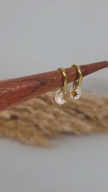 Gold huggie hoops / Moon earrings / Star / Hoops / 18k Gold plated / Gift / Cute / Wedding / Bridesmaid / Boho / Ethnic style / Birthday