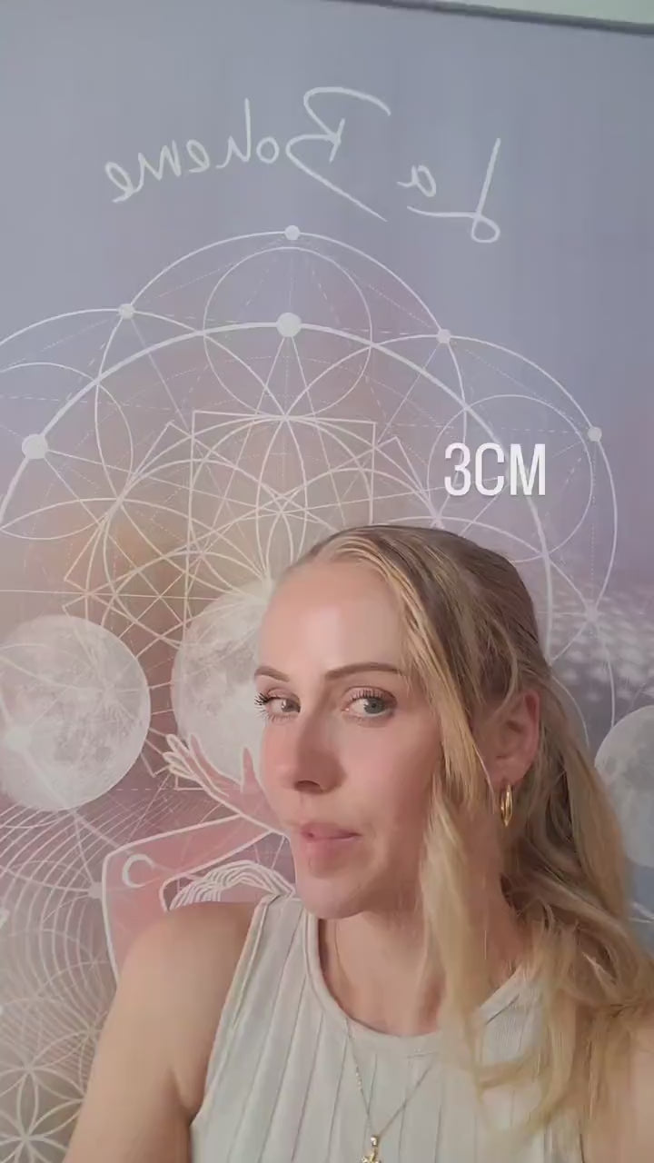 Golden hoop earrings / Lightweight hoops / Everyday wear / Small hoops / Large hoops / Boho / Minimal