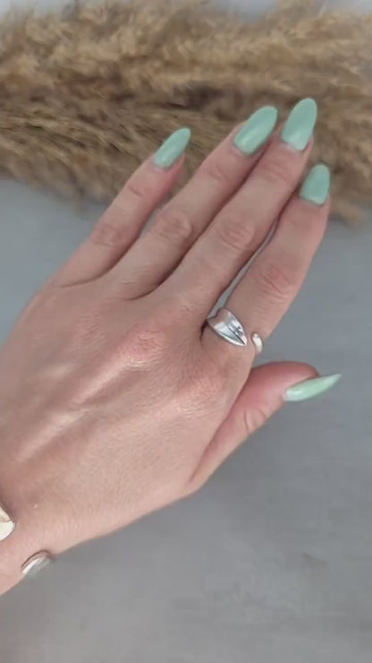 Simple silver ring / Adjustable / Silver / Minimal / Band / Gift / Elegant / Delicate /  Bold / Cute / Brass jewellery