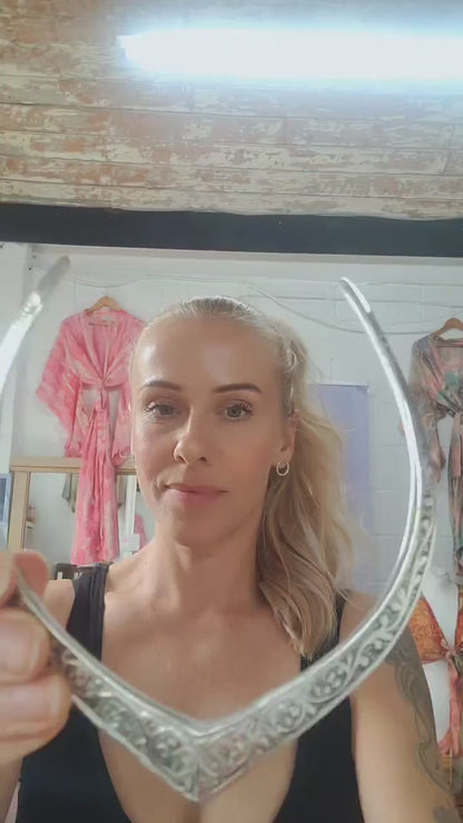 Silver choker / Sliver jewellery / Tribal / Unique design / Gift / Boho / Bohemian / Festival / Hippie / Ethnic / Flower design