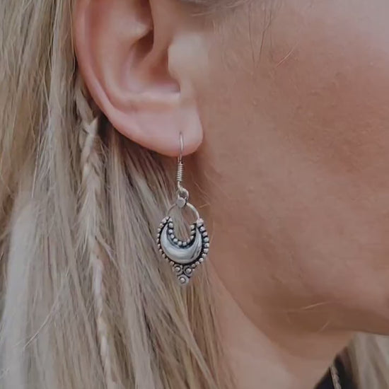 Bohemian earrings/ Silver jewelery/ Gift for her / Hypoallergenic earrings