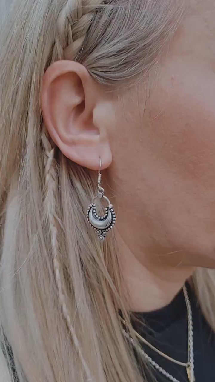 Bohemian earrings/ Silver jewelery/ Gift for her / Hypoallergenic earrings